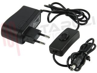 Immagine di ALIMENTATORE PER STRISCE A LED 24W CON INTERRUTTORE NERO