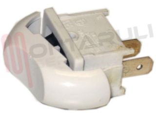 Immagine di DEVIATORE UNIPOLARE BASCULANTE TASTO BIANCO