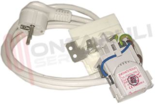Immagine di CAVO ALIMENTAZIONE 3X1 SCHUKO 1,5M+FILTRO